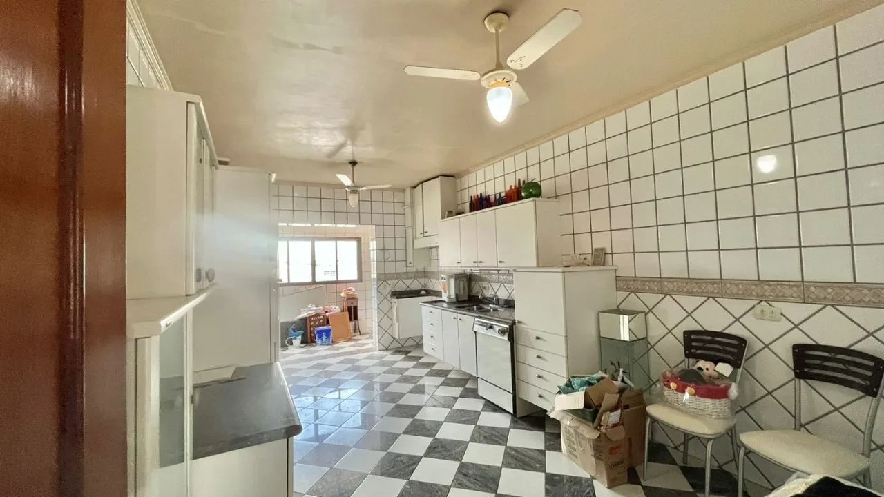 Imagem Cobertura com 4 Quartos à Venda, 444 m² em Gonzaga - Santos