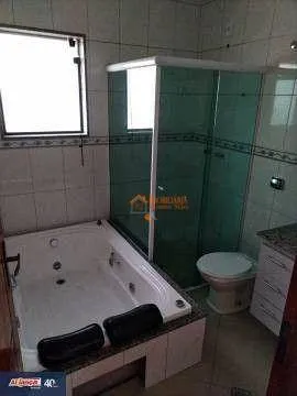 Imagem Casa com 4 dormitórios à venda, 200 m² por R$ 750.000,00 - Vila Trabalhista - Guarulhos/SP