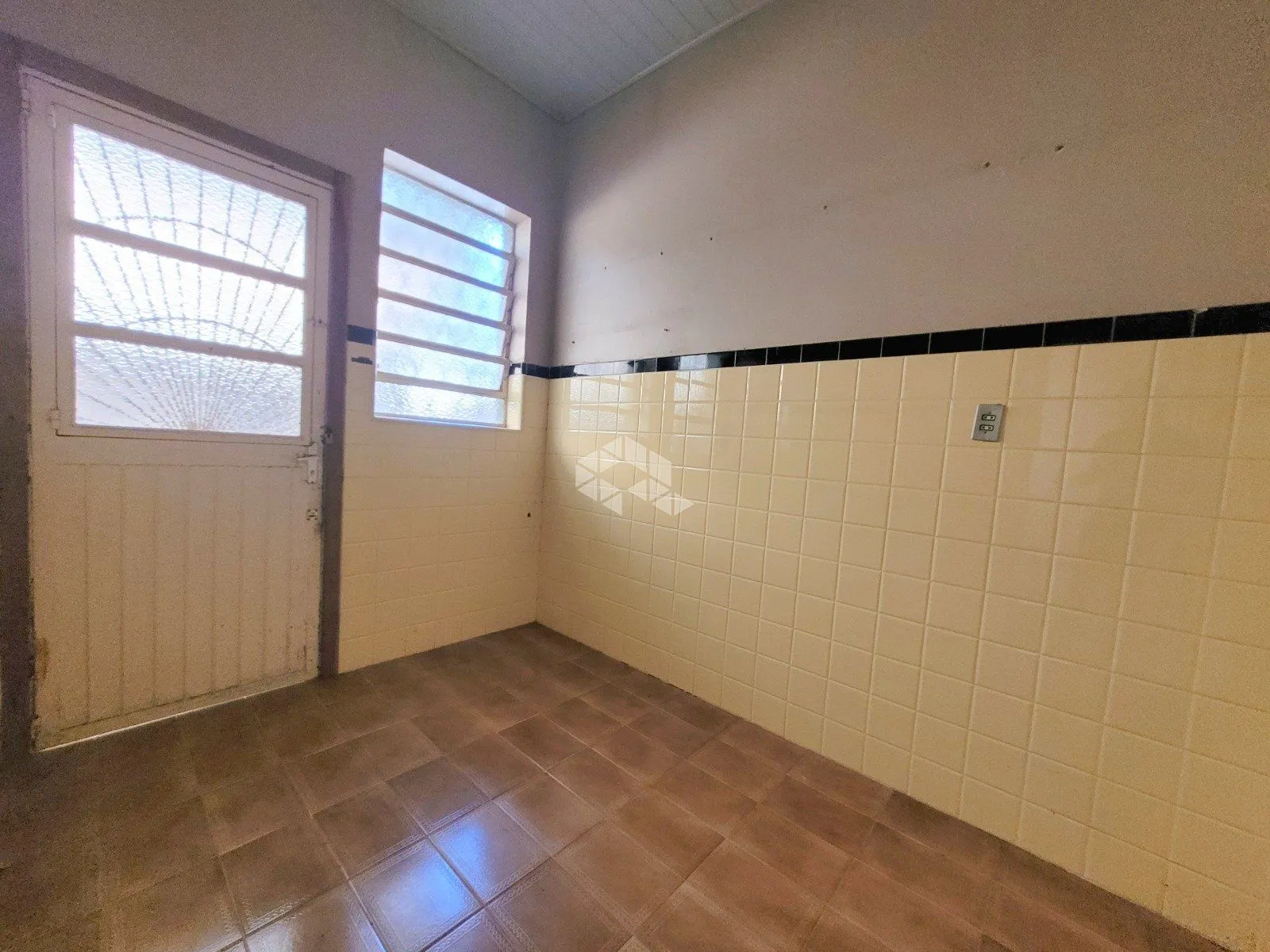 Imagem Duplex à venda em Porto Alegre, Jardim Botânico, com 3 quartos, 130m2