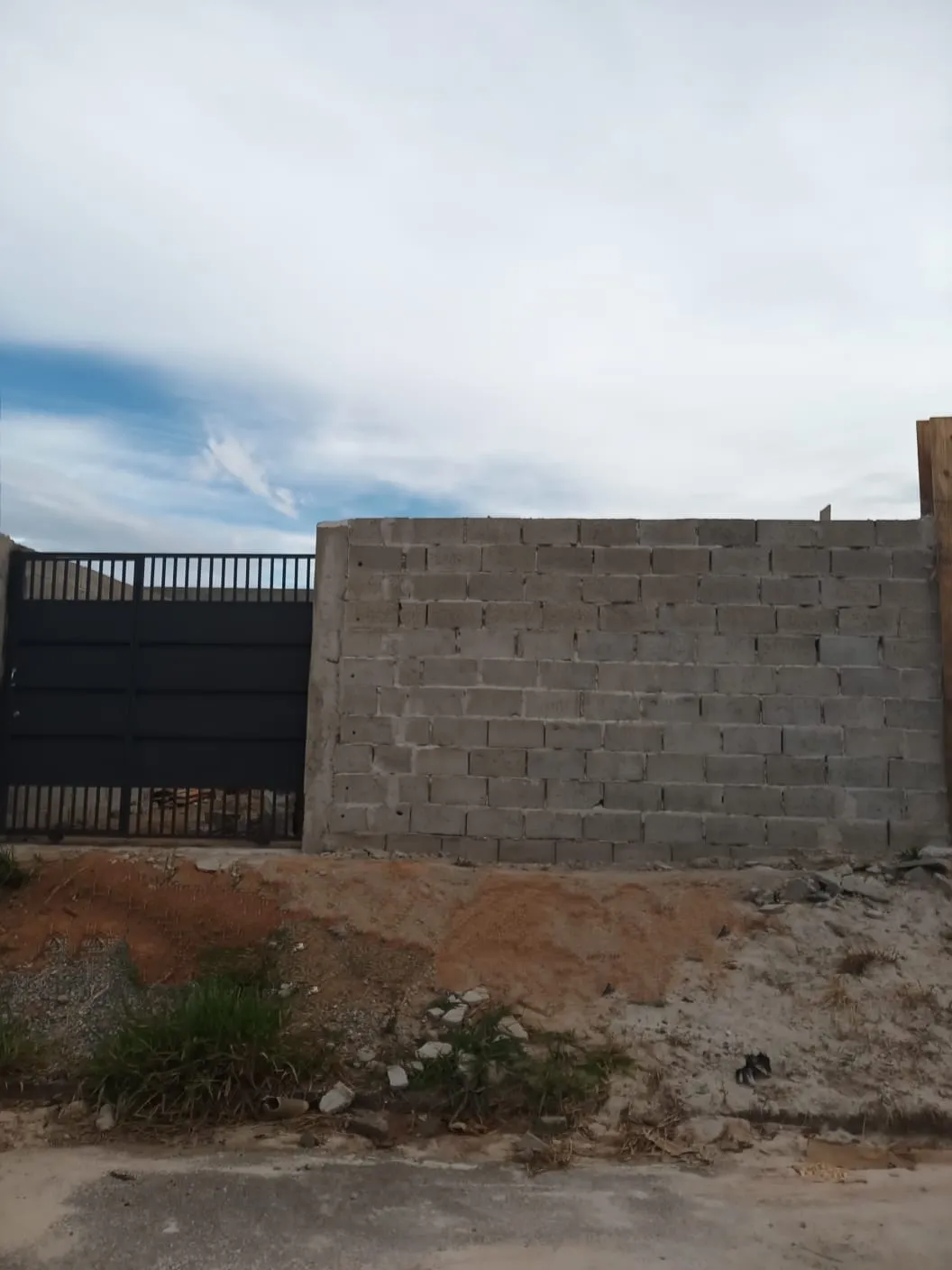 Imagem Terreno à venda 140M², Esplanada Santa Terezinha, Taubaté - SP