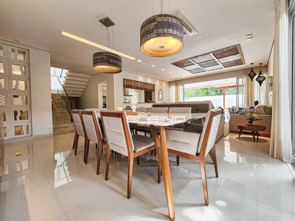 Imagem Belíssima casa à venda na Riviera de São Lourenço - Bertioga SP | 5 Dormitórios | 5 Suítes | 390 m² de área útil.