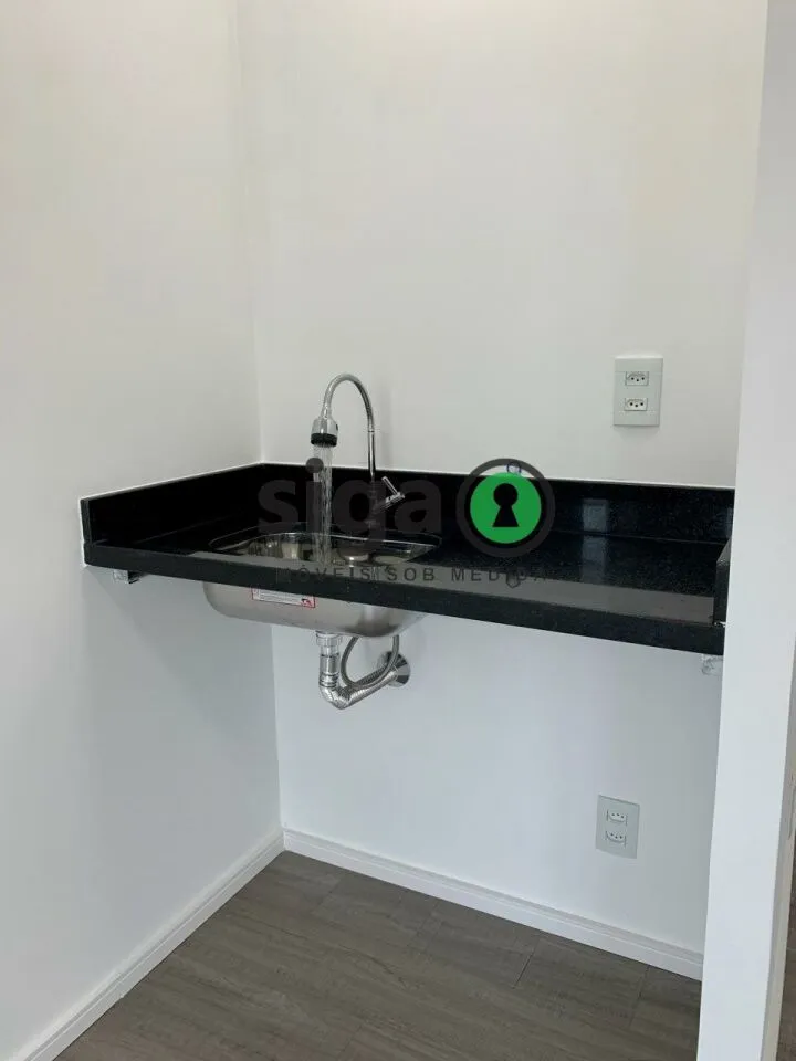 Imagem Sala comercial de 50 m² no superia pinheiros andar alto com vaga. Próximo a estação Clinicas metrô