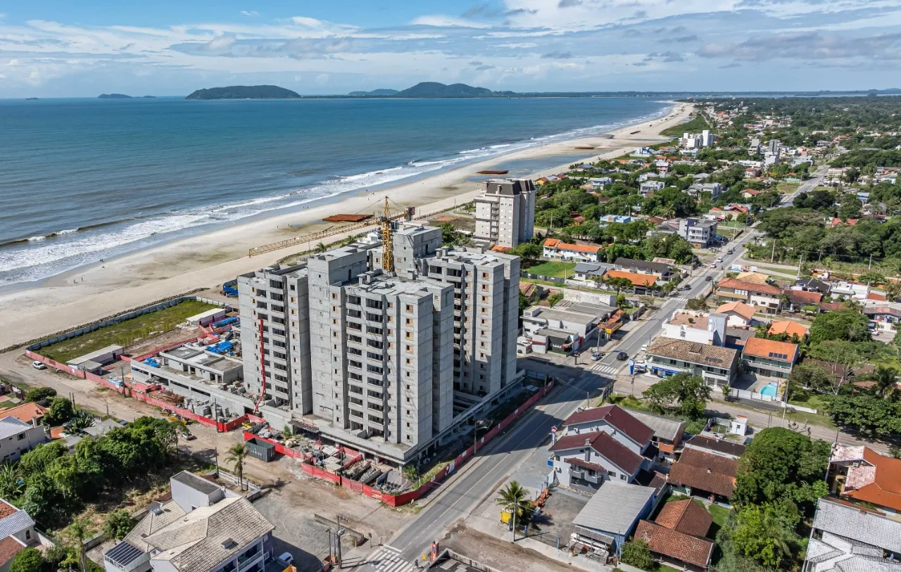 Imagem Sala Comercial em Itapoá: Oportunidade Única!
Loja 06 - Descubra esta sala comercial excepcional e...