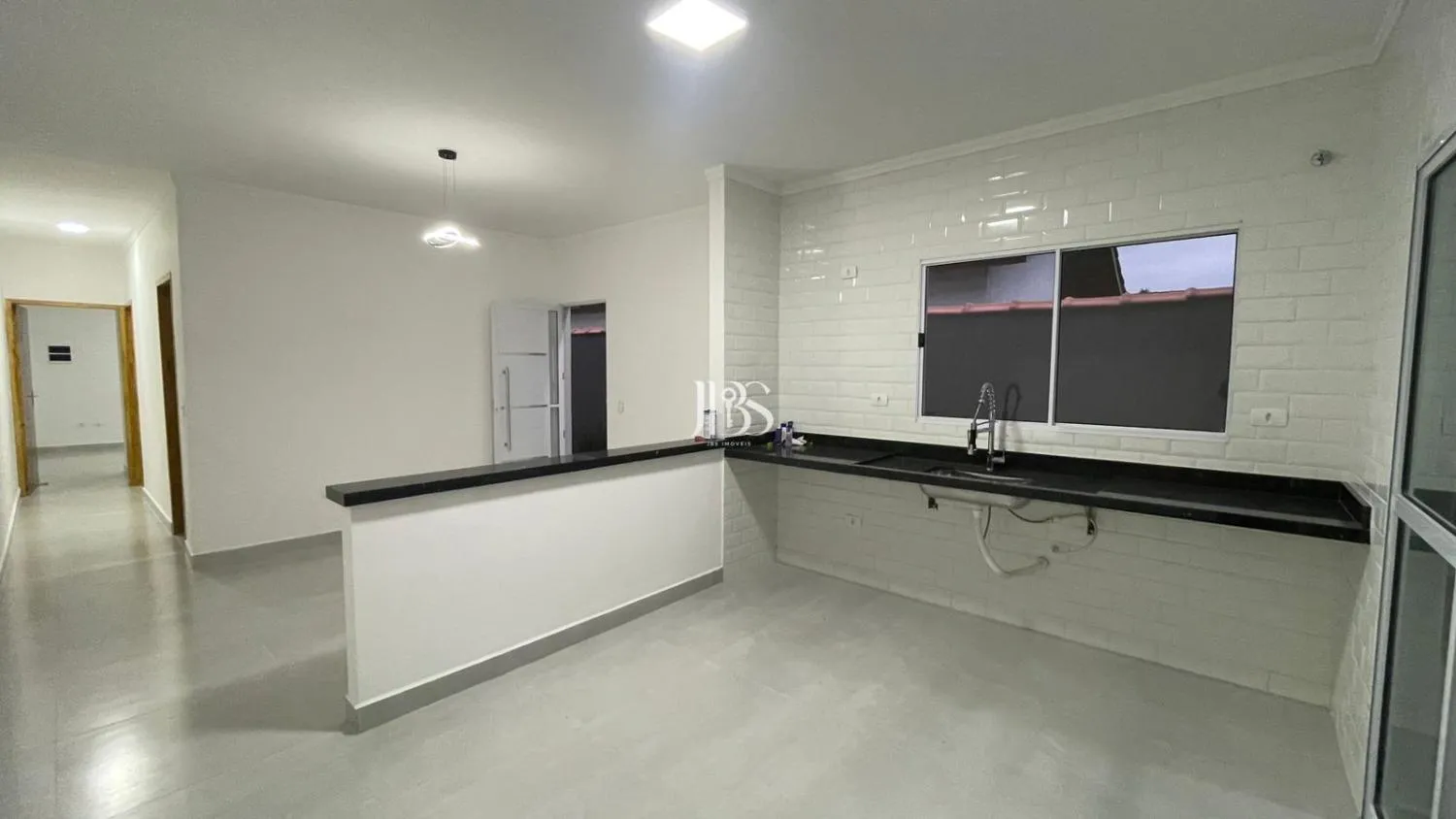 Imagem CASA NOVA LADO PRAIA À VENDA NO JARDIM REGINA ITANHAÉM/SP