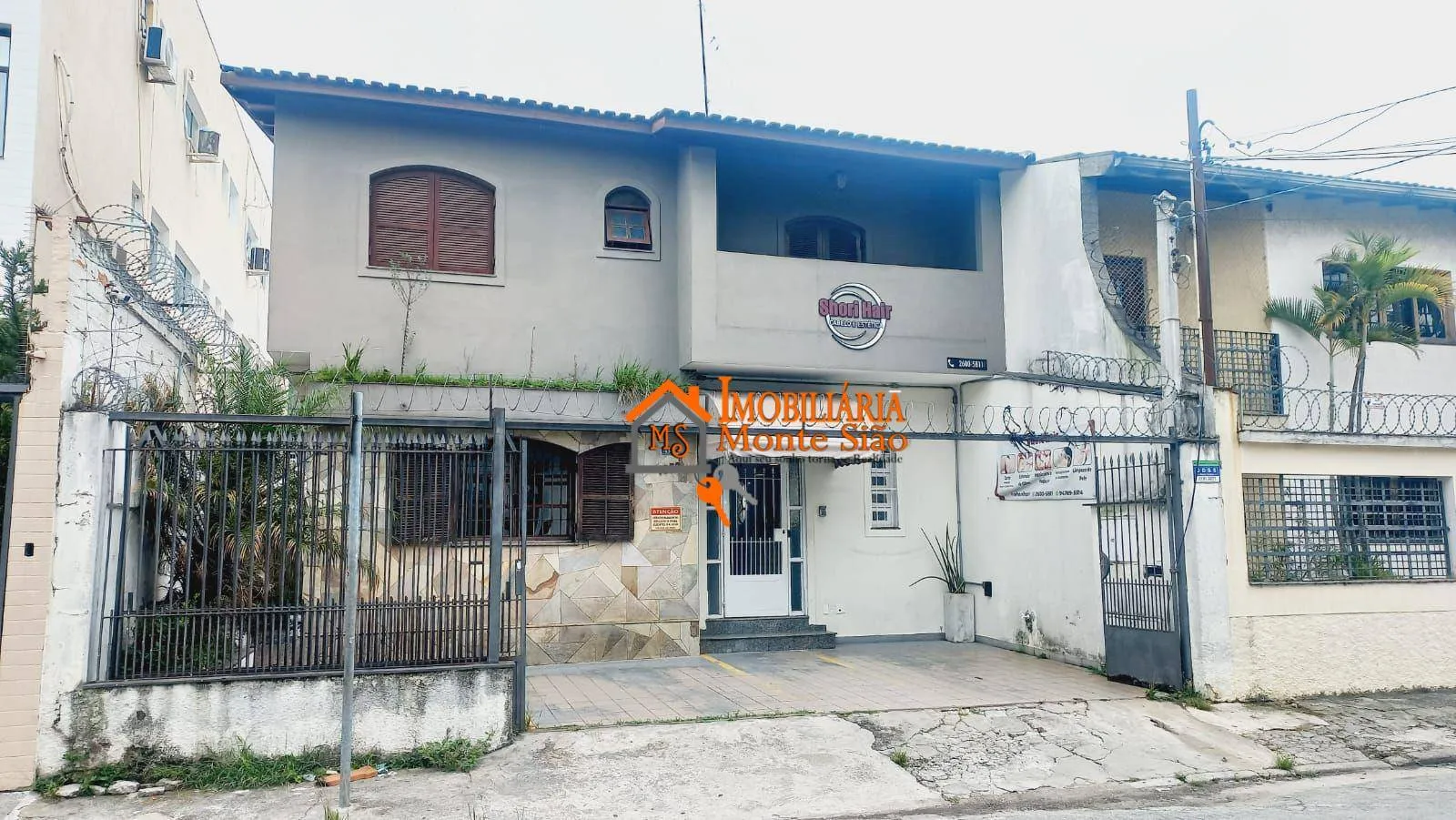 Imagem Sobrado com 5 dormitórios à venda, 146 m² por R$ 1.170.000,00 - Vila Galvão - Guarulhos/SP