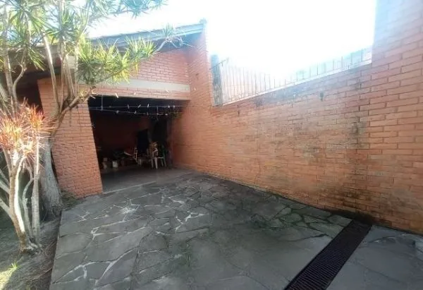 Imagem Casa em Tramandai de 3 dormitórios e 2 vagas
