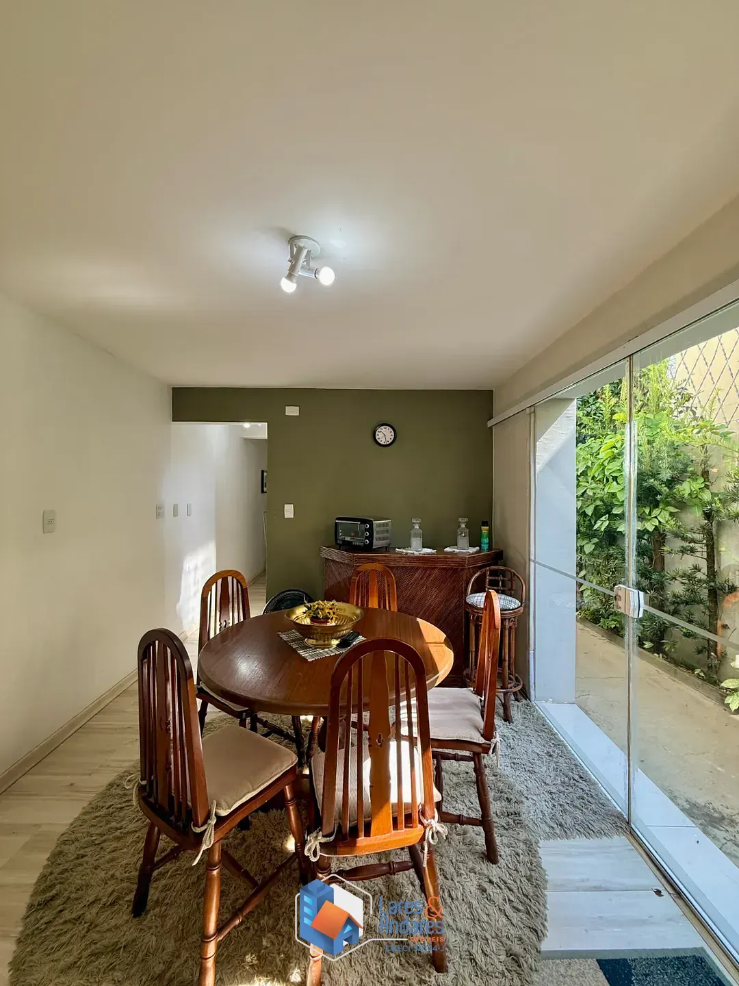 Imagem Sobrado para venda em Santo Amaro com 3 quartos, sendo 1 suíte, 165m²