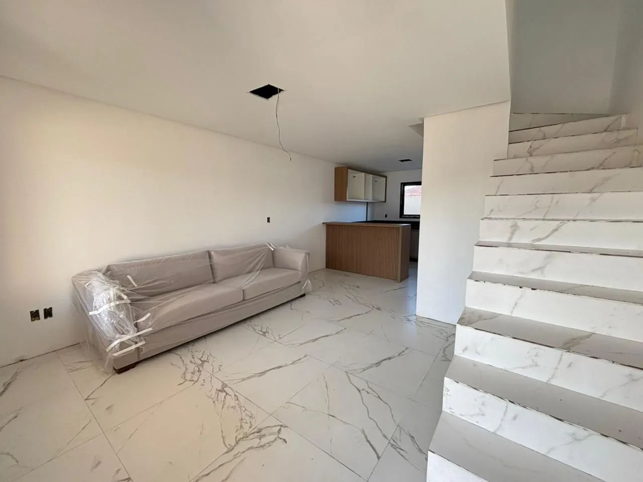 Imagem Duplex à venda em Torres, Morada Das Palmeiras, com 2 quartos, 84m2