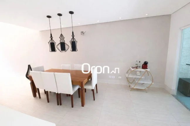 Imagem Sobrado à venda, 366 m² por R$ 1.499.000,00 - Setor Jaó - Goiânia/GO