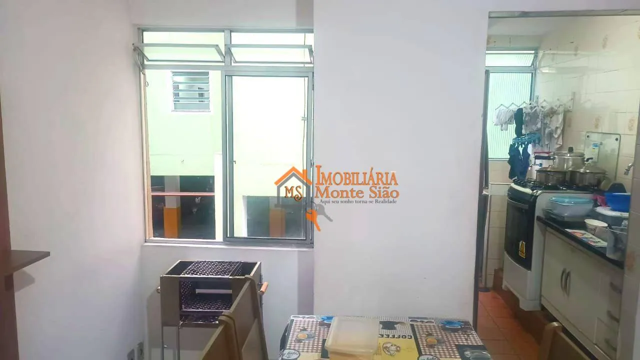 Imagem Apartamento com 2 dormitórios à venda, 54 m² por R$ 260.000,00 - Vila Flórida - Guarulhos/SP