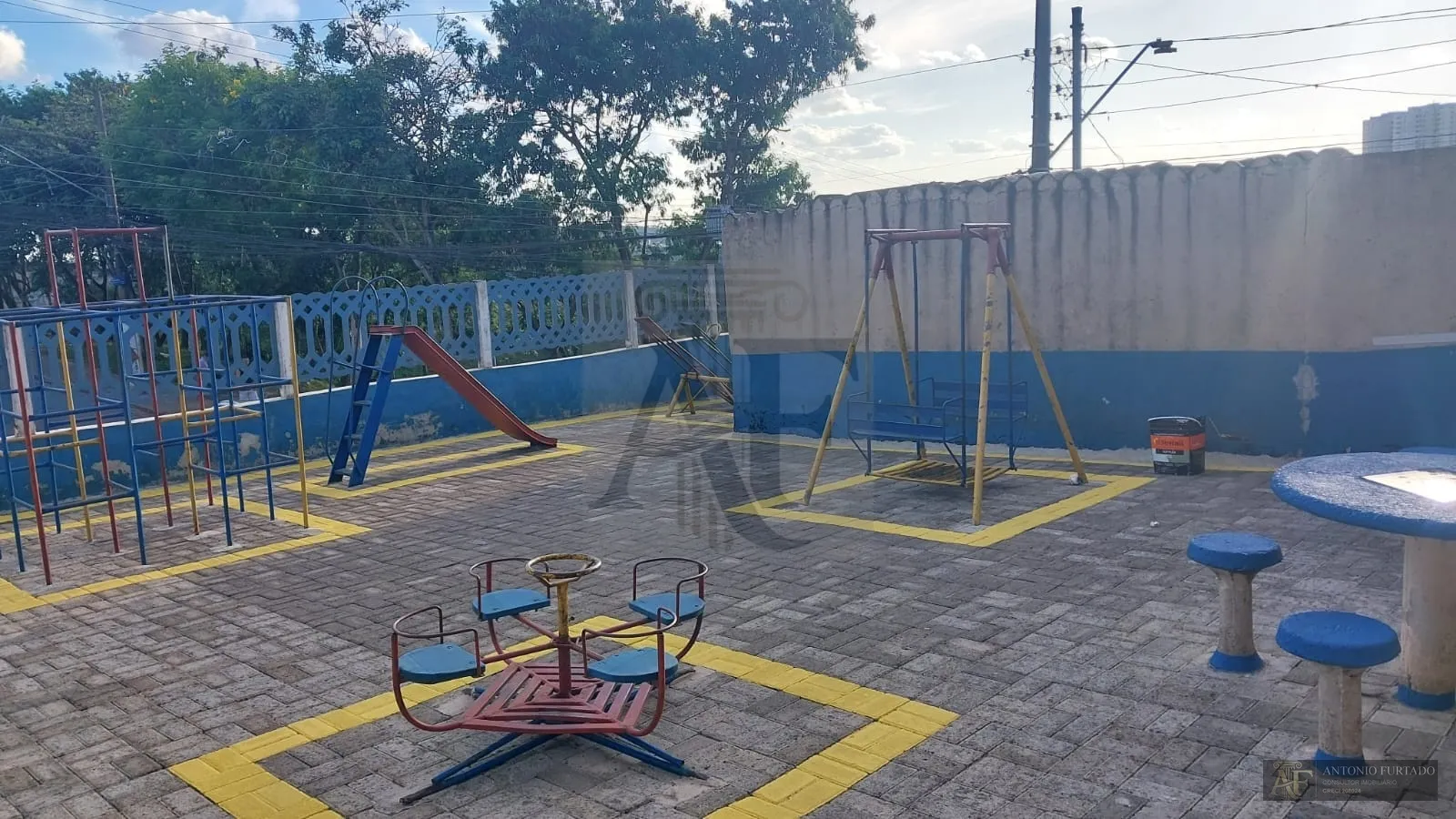 Imagem Apartamento à venda em Conjunto Habitacional Juscelino Kubitschek, São Paulo