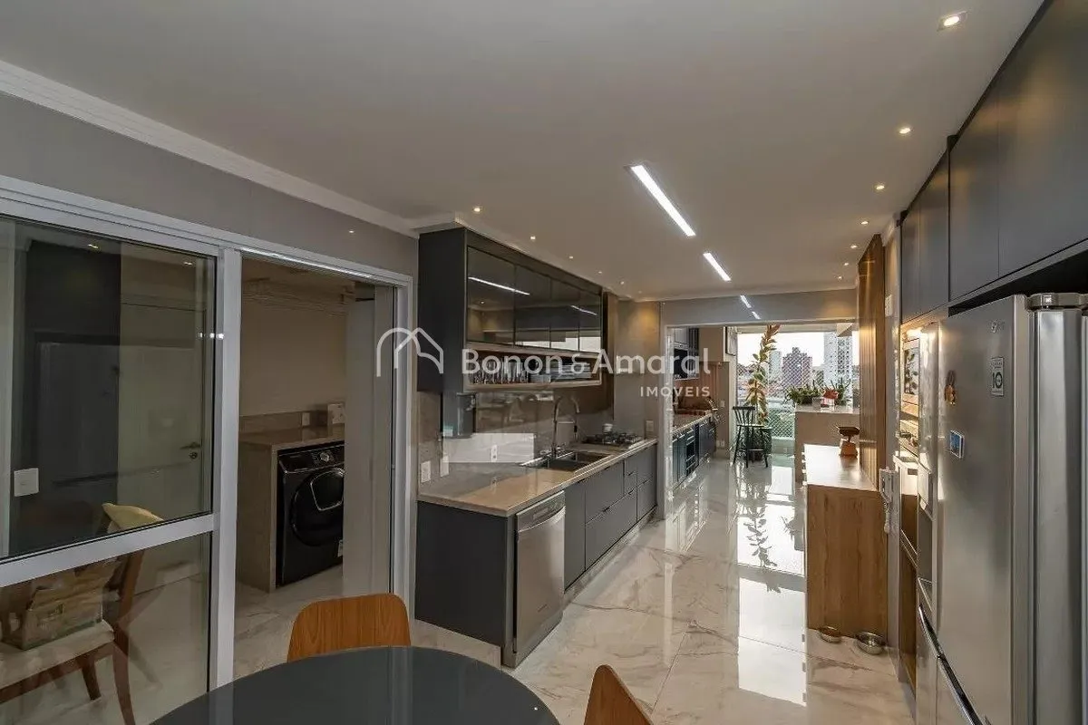 Imagem Apartamento à venda com 189m², 4 quartos e 3 vagas