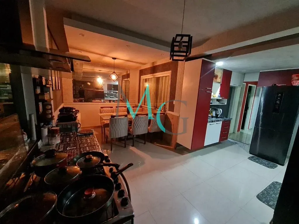 Imagem Casa com 3 dormitórios à venda, 250 m² por R$ 850.000 - Campo Grande - Rio de Janeiro/RJ