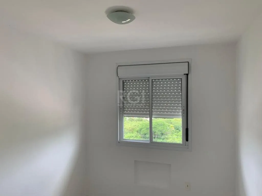 Imagem Lindo apartamento com vista e posição solar privilegiada.