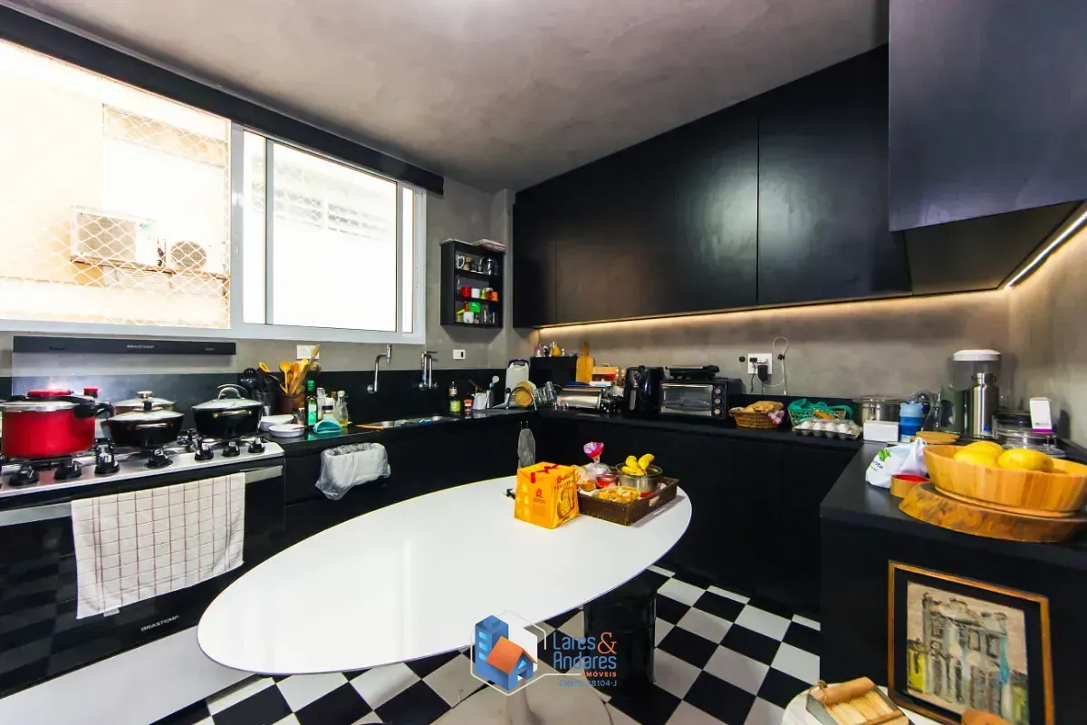Imagem Apartamento para venda em Cerqueira César com 3 quartos, sendo 1 suíte, 153m²