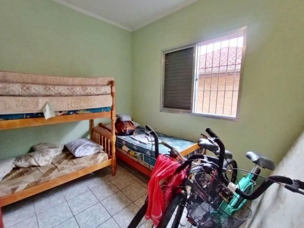 Imagem CASA COM 200,00 m² - GUILHERMINA - PRAIA GRANDE SP