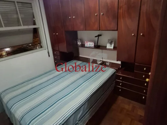 Imagem Apartamento à venda com 66,7m², 2 quartos, sala ampla, vaga coletiva por R350.000,00 no Embaré em Santos