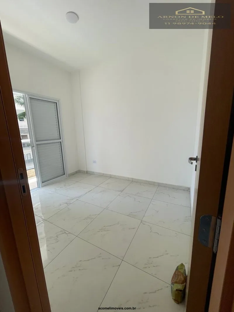 Imagem Casas no Litoral para venda em Praia Grande no bairro Ocian