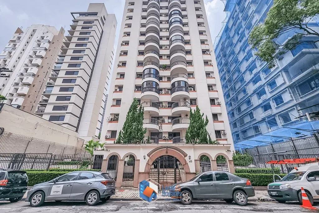 Foto do imóvel Apartamento à venda 3 Quartos 3 Suites 2 Vagas 95M² Moema São Paulo - SP em Avenida Jurema