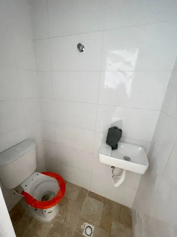 Imagem CASA COM 100,00 m² - MARACANÃ - PRAIA GRANDE SP