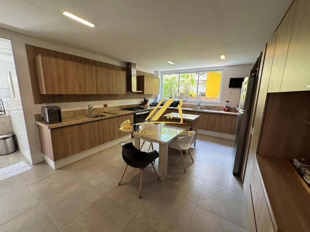 Imagem Casa RESIDENCIAL em Camaçari - Bahia, Guarajuba (Monte Gordo)