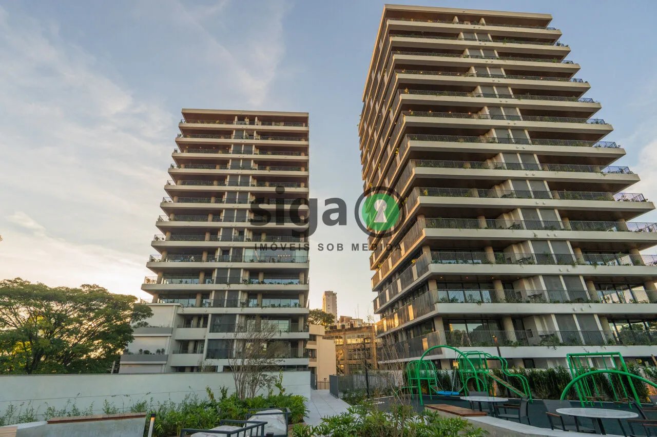 Foto do imóvel Apartamento à venda no Alto de Pinheiros: 171m² com 2 suítes e 3 vagas , exclusividade para poucos