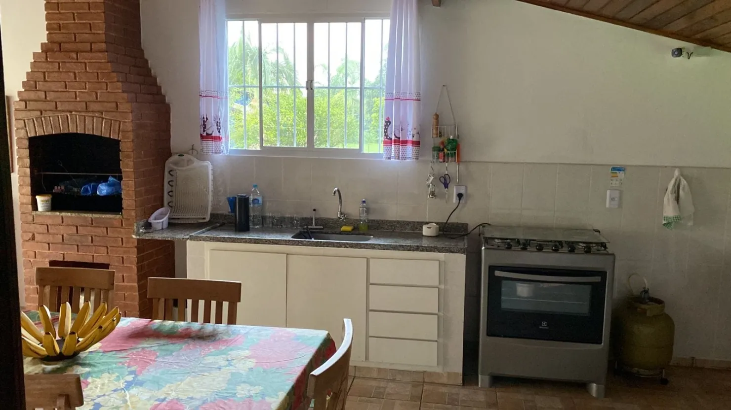 Imagem Sítio à venda 3 Quartos, 1 Vaga, 6,1276 ha, Zona Rural, Silveiras - SP