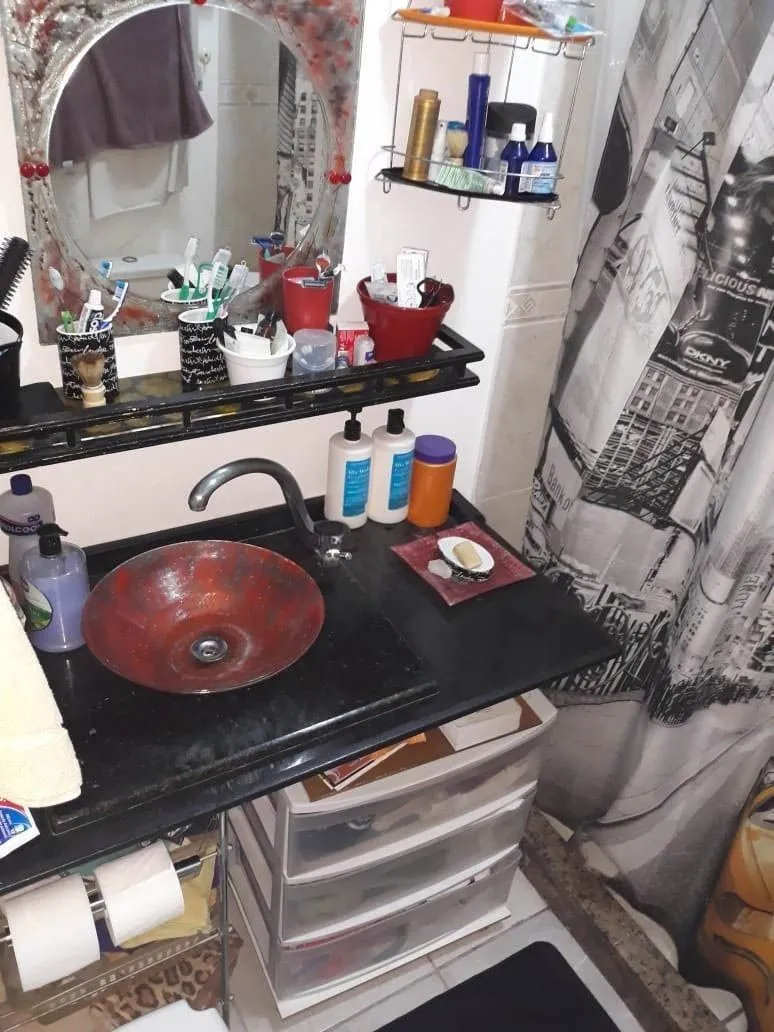 Imagem 3 dormitórios com garagem no Menino Deus.