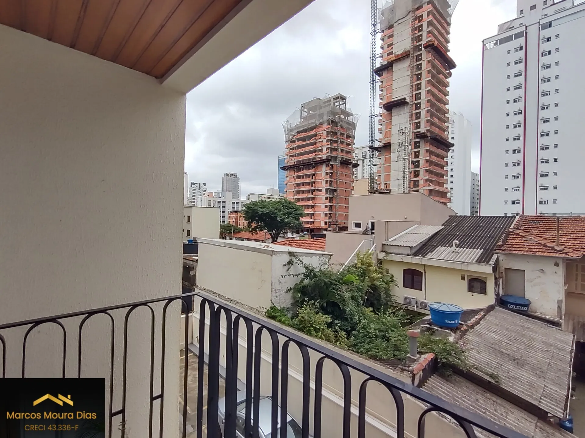 Imagem Apartamento Vila Olímpia com 65 m², Sala com Varanda, 2 Dormitórios, Ar Condicionado, 1 Vaga, Edifício com Portaria 24 hs