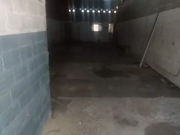 Imagem Galpão, 150 m² - venda por R$ 340.000,00 ou aluguel por R$ 1.914,82/mês - Jardim Leblon - Suzano/SP