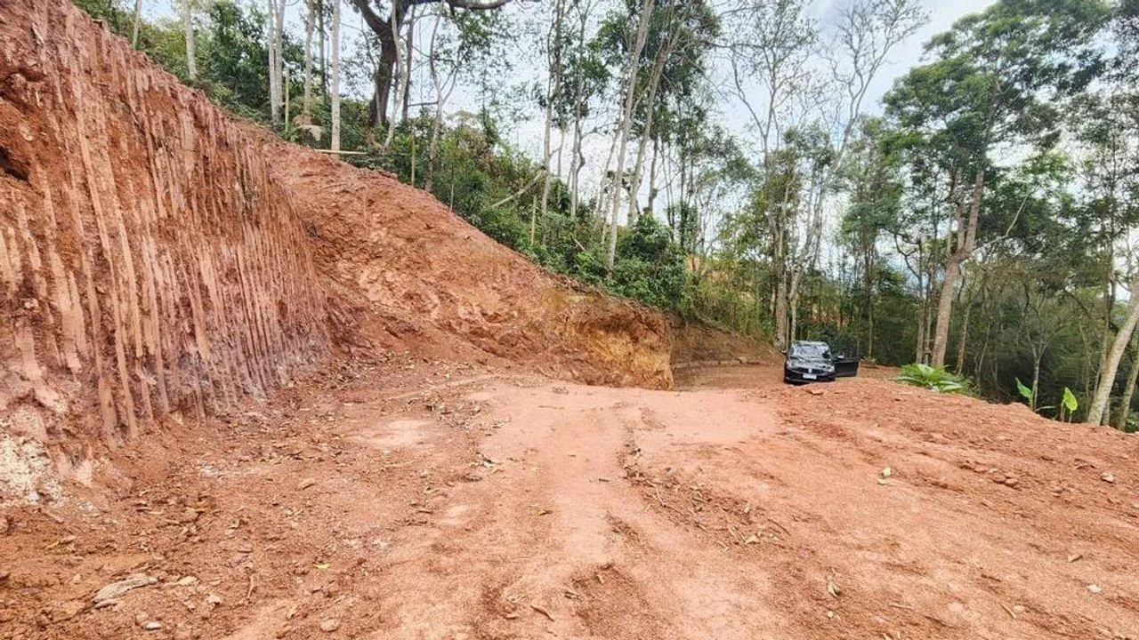 Imagem Terreno para Venda em Teresópolis / RJ no bairro Prata