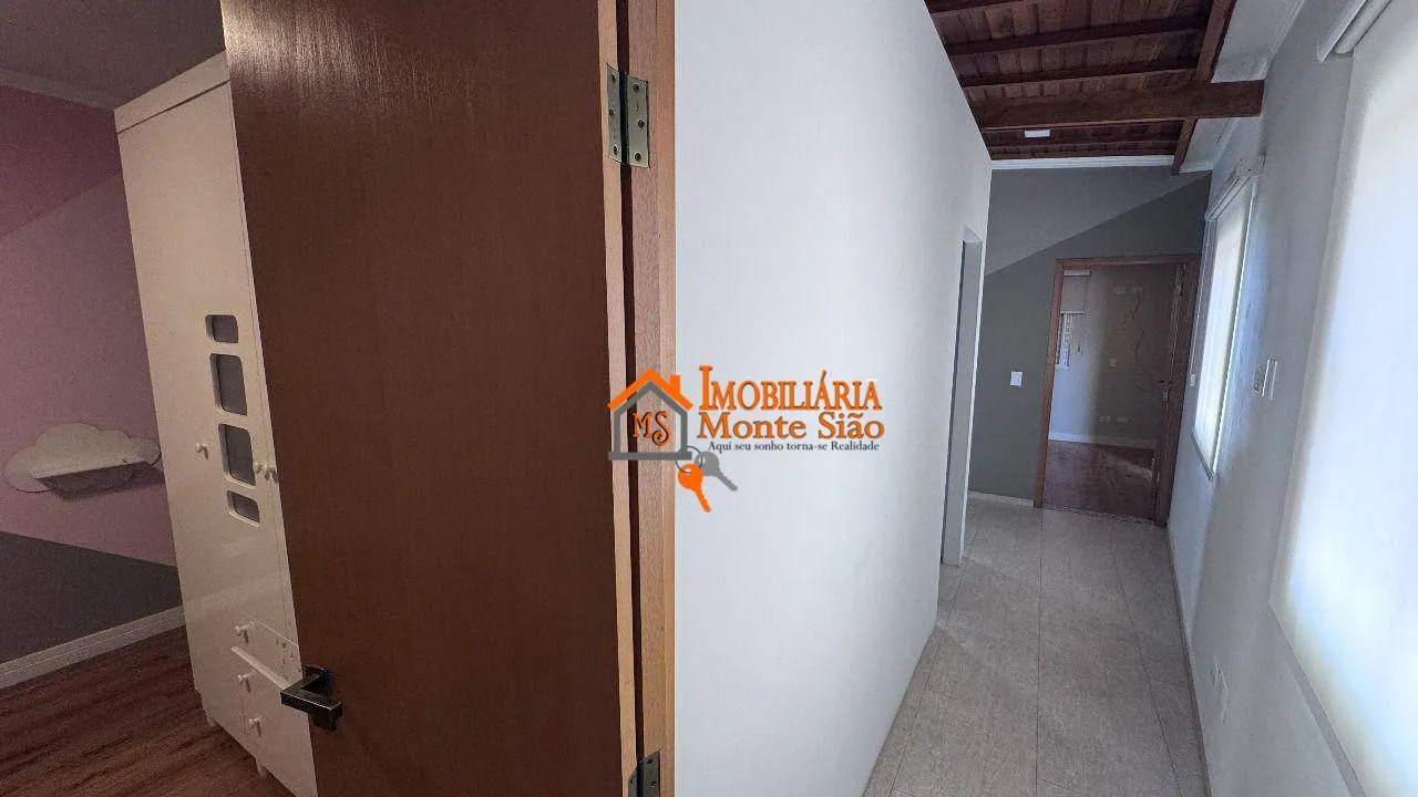 Imagem Sobrado com 3 dormitórios à venda, 189 m² por R$ 950.000,00 - Jardim Santa Clara - Guarulhos/SP