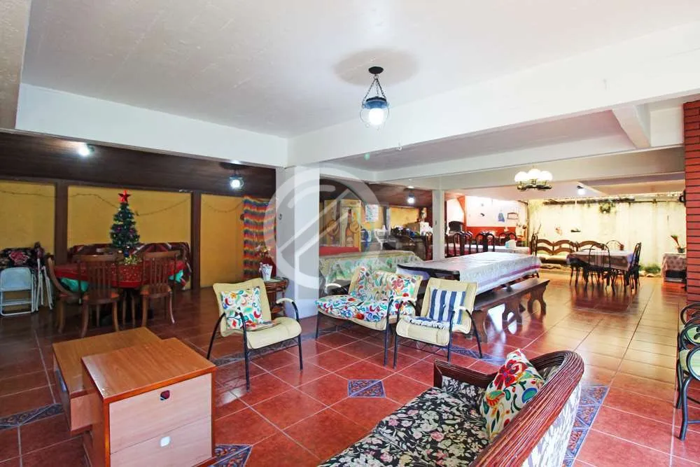 Imagem Você procura uma casa com estilo, próprio para o conforto e bem estar da sua família? Essa bela r...
