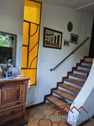 Imagem Casa com 4 Quartos e 4 banheiros à Venda, 1000 m por R$ 2.500.000
