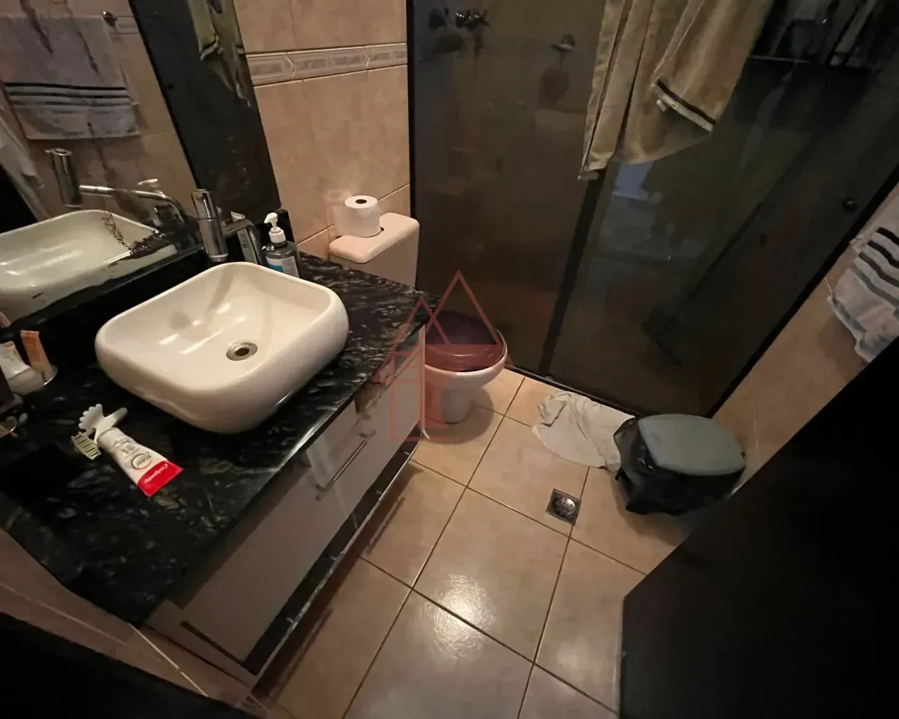 Imagem Sobrado com 3 Quartos à Venda, 256 metros em Vale Verde - Cubatão