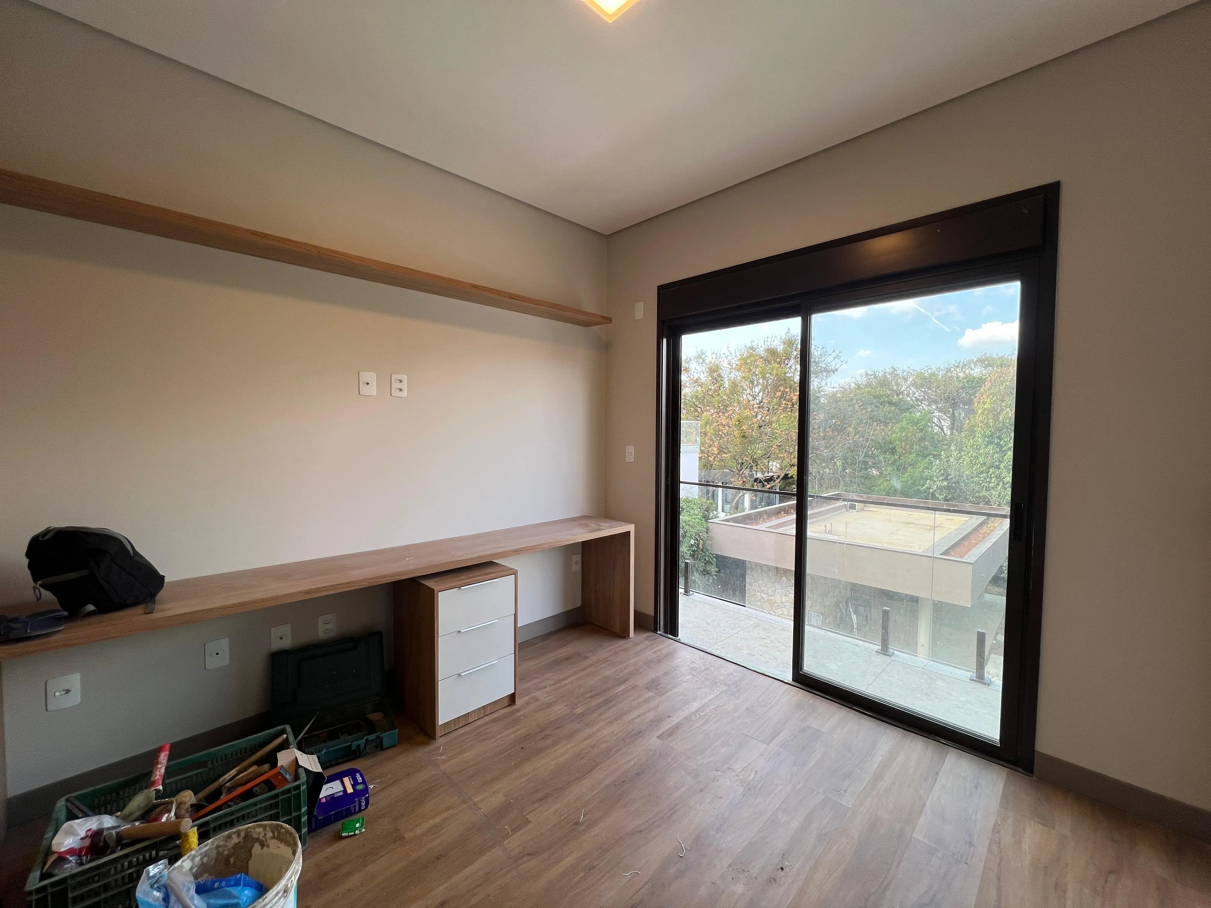 Imagem Luxuosa Casa no Condomínio Fazenda Imperial - 1700m² de Terreno e 402m² de Área Construída