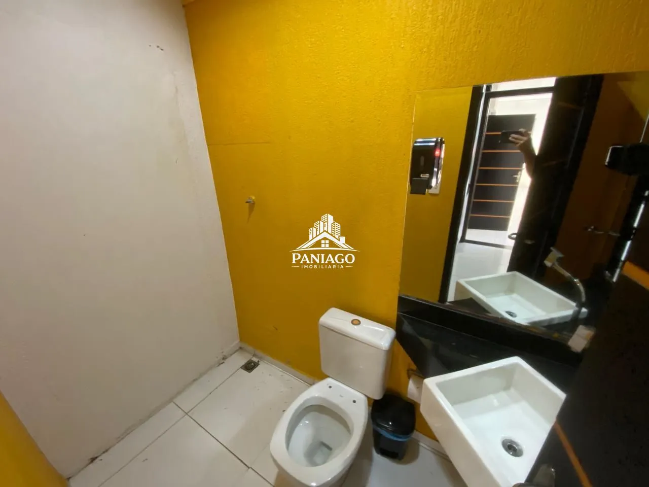 Imagem Locação salão Comercial com Mezanino Semi-Mobiliado - Grande Terceiro, Cuiabá/MT