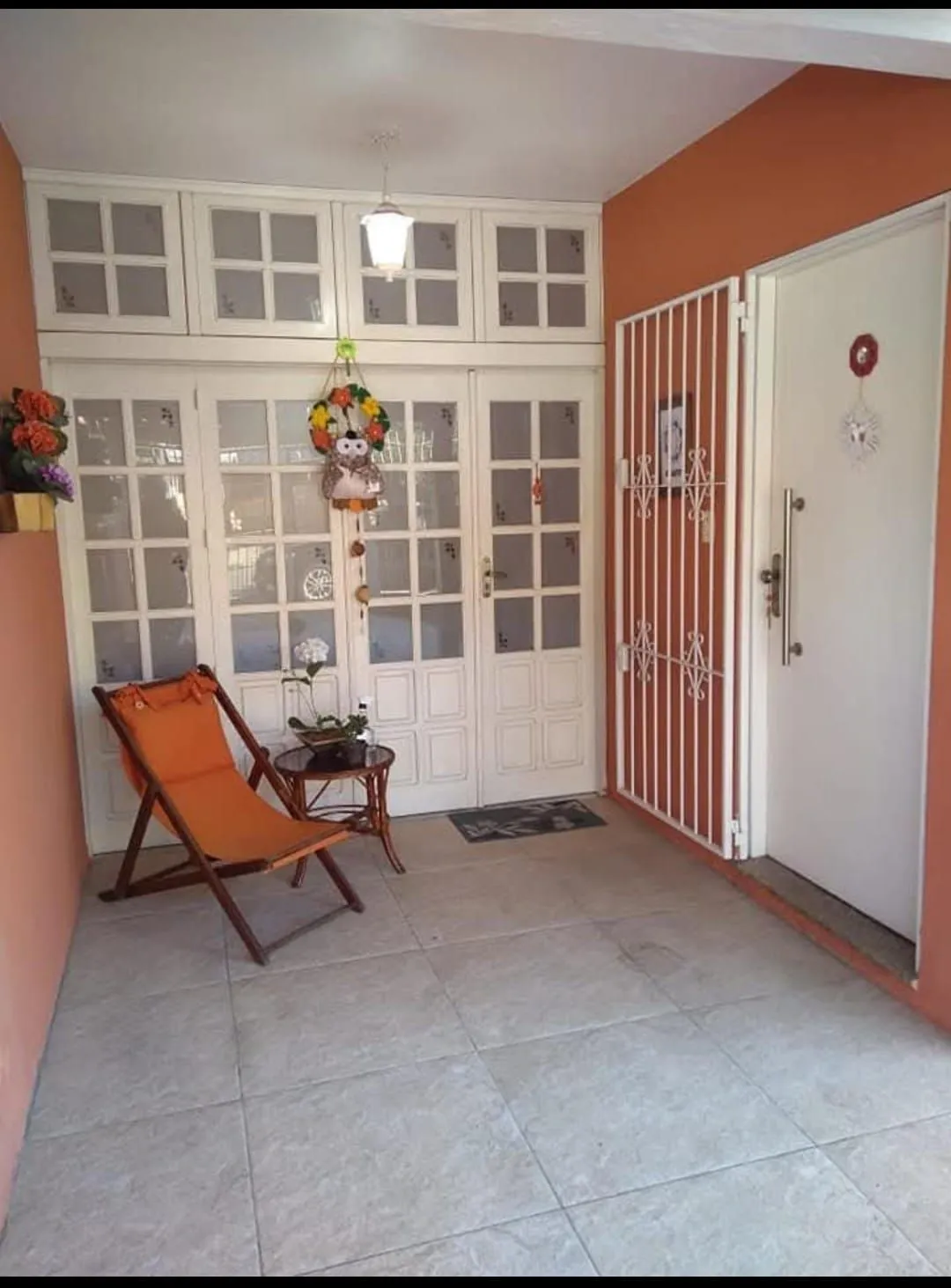 Imagem Sobrado no bairro Hípica 3 dormitórios - 2 vagas de garagem