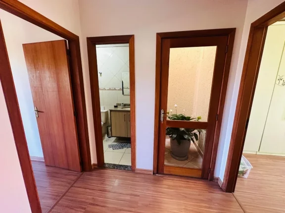 Imagem Casa para venda no bairro Hípica em Porto Alegre