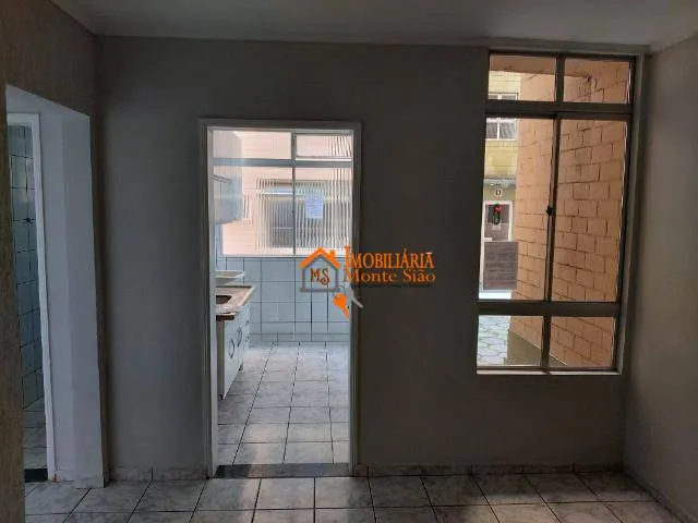 Imagem Apartamento com 2 dormitórios à venda, 60 m² por R$ 234.000,00 - Portal dos Gramados - Guarulhos/SP
