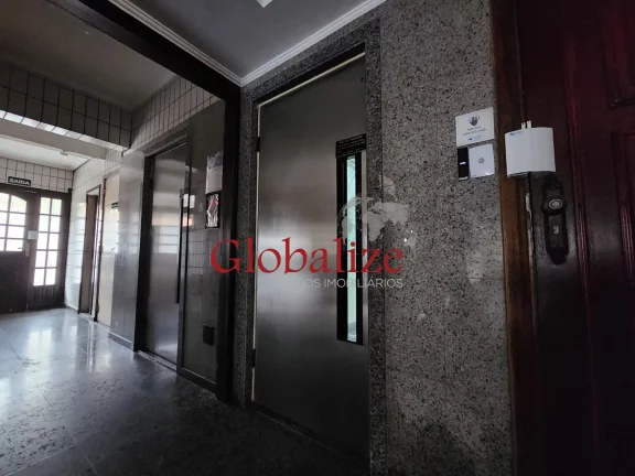 Imagem Apartamento à venda com 3 dormitórios, 1 vaga demarcada no bairro Embaré em Santos por R$ 503.000,00