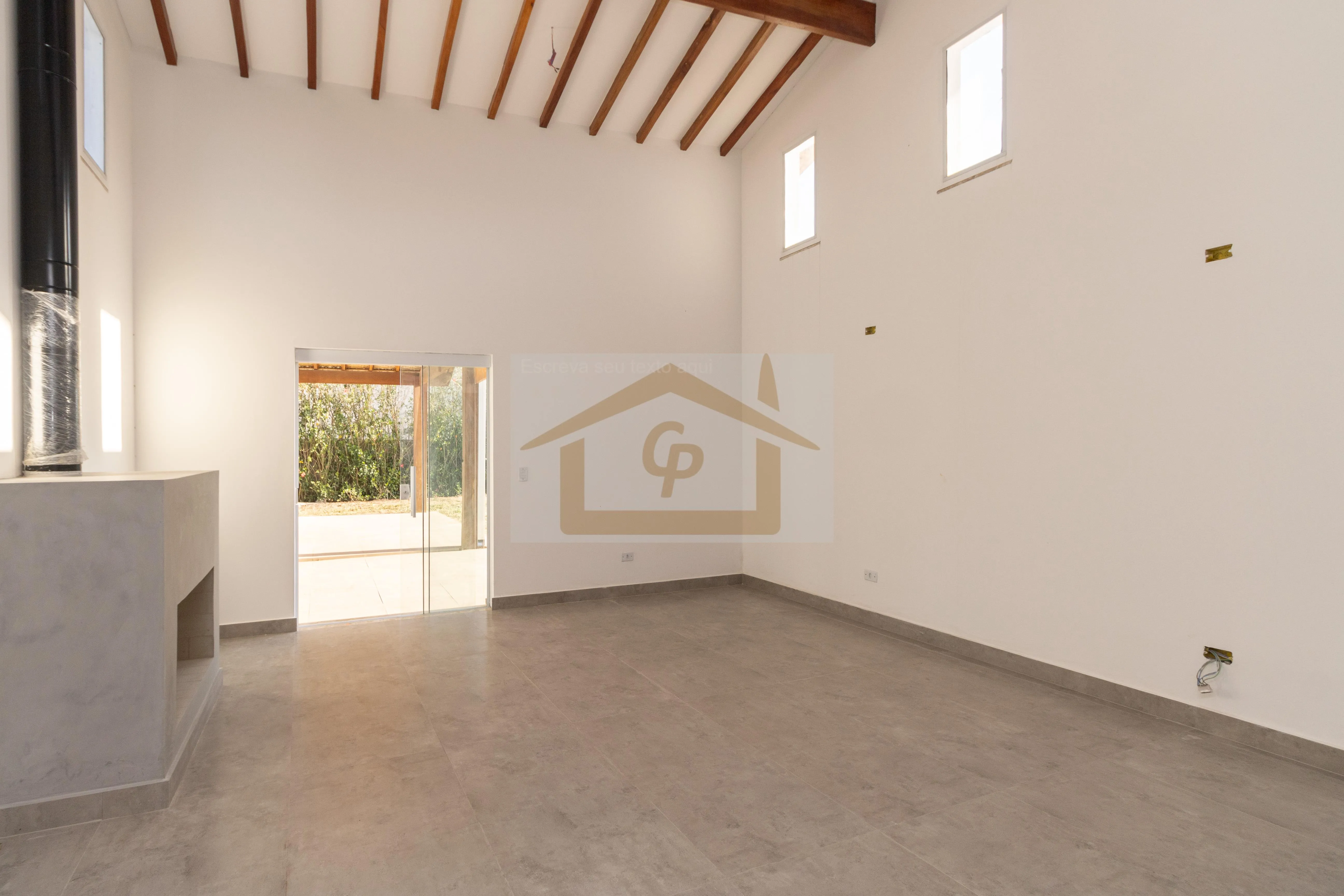 Imagem terreno 1000 metros, Casa com 2 suítes no andar térreo + um suíte no superior *varanda