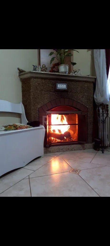 Imagem Casa para Venda - 142m², 3 dormitórios, sendo 1 suites, Partenon