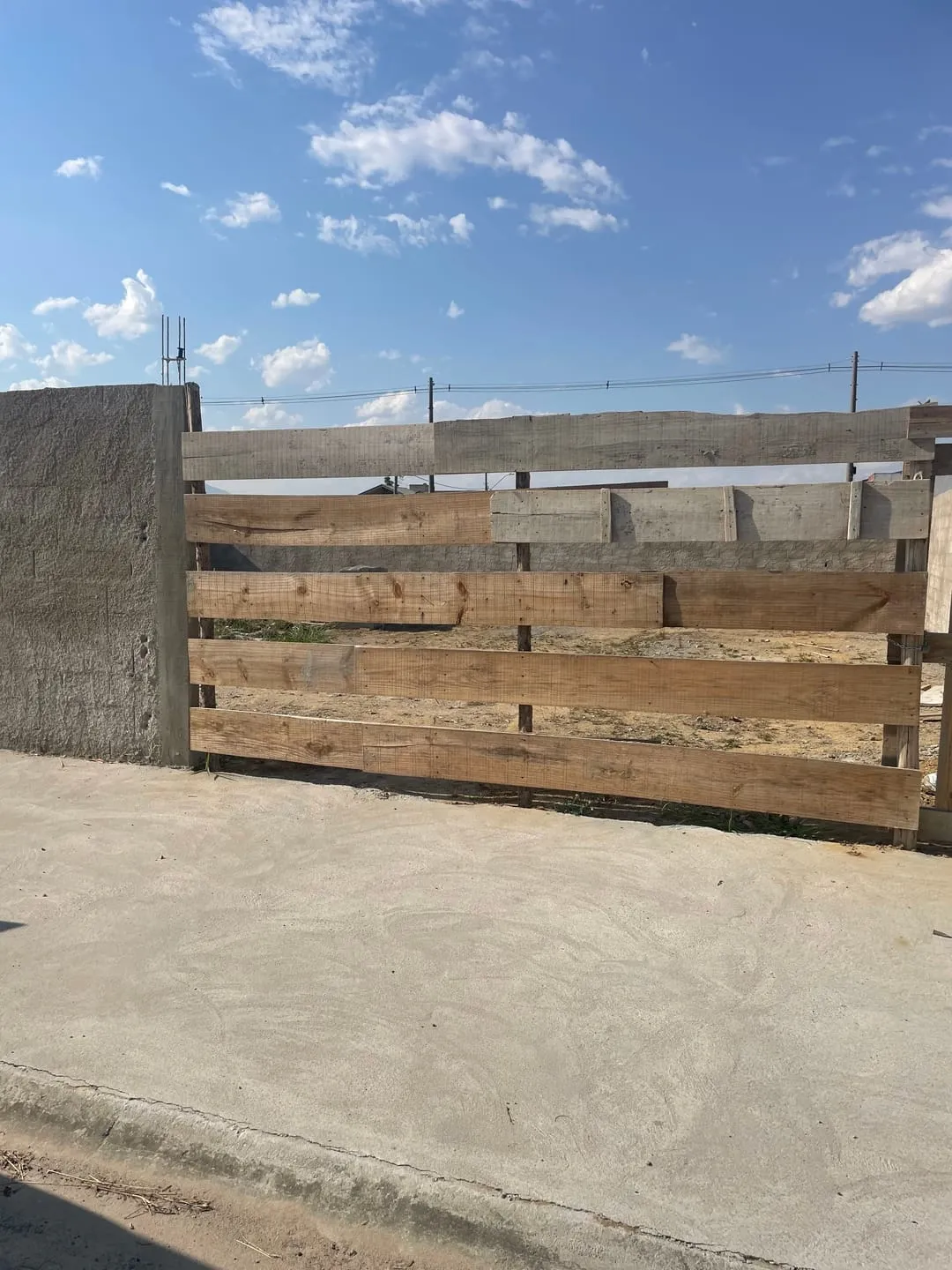 Imagem Terreno à venda 200M², Loteamento Residencial e Comercial Araguaia, Pindamonhangaba - SP