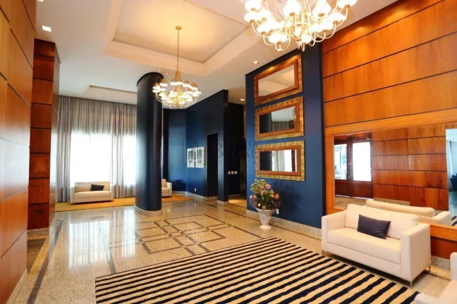 Imagem Apartamento frente mar semi mobiliado em Balneário Camboriú