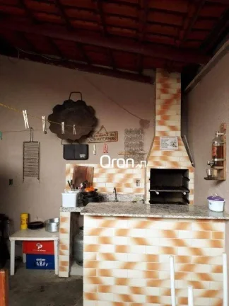 Imagem Sobrado à venda, 300 m² por R$ 699.000,00 - Moinho dos Ventos - Goiânia/GO