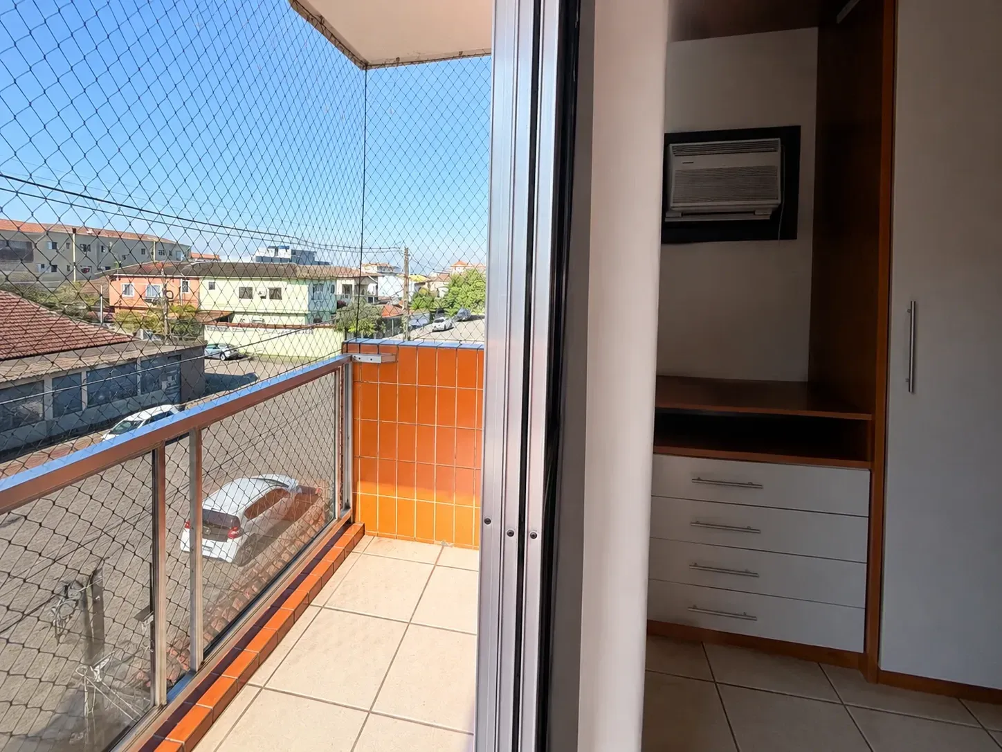 Imagem Apartamento com 2 Quartos à Venda, 66 metros em Jardim Casqueiro - Cubatão