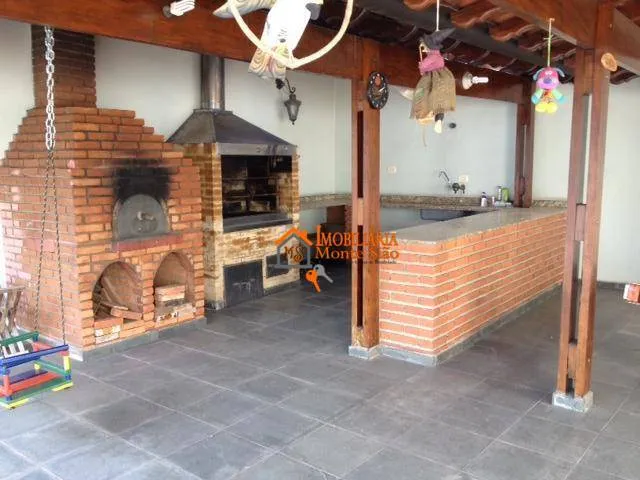 Imagem Sobrado com 4 dormitórios à venda, 530 m² por R$ 2.000.000,00 - Vila Galvão - Guarulhos/SP
