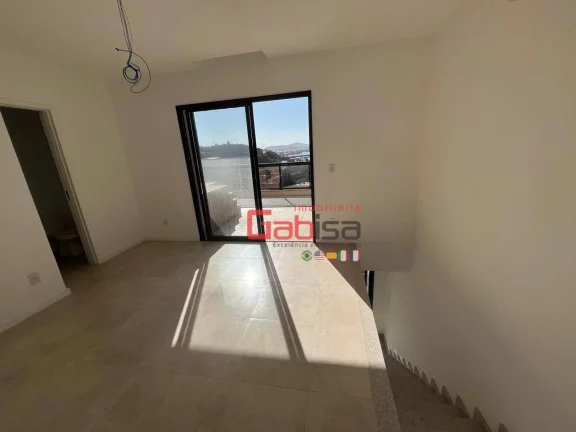 Imagem Cobertura com 2 dormitórios à venda, 120 m² por R$ 865.000,00 - Centro - Cabo Frio/RJ