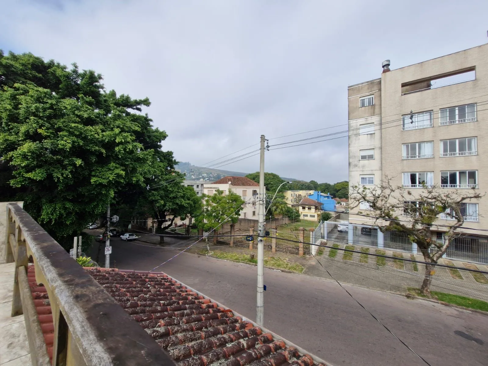 Imagem Casa de 3 dormitórios com piscina no bairro Teresópolis.